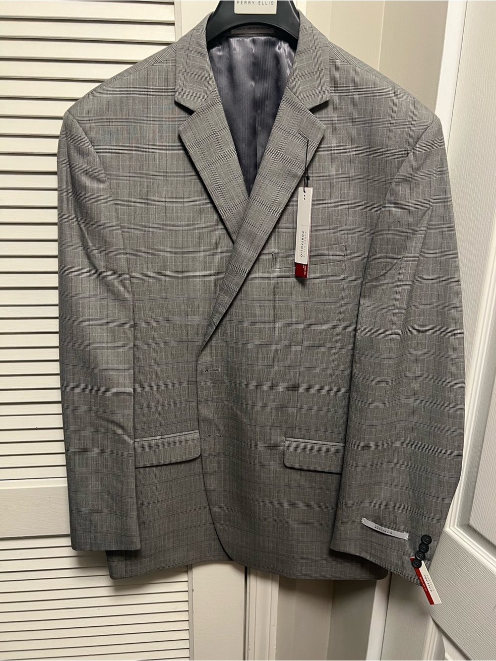 Perry Ellis Gray Glen Plaid Sport Coat